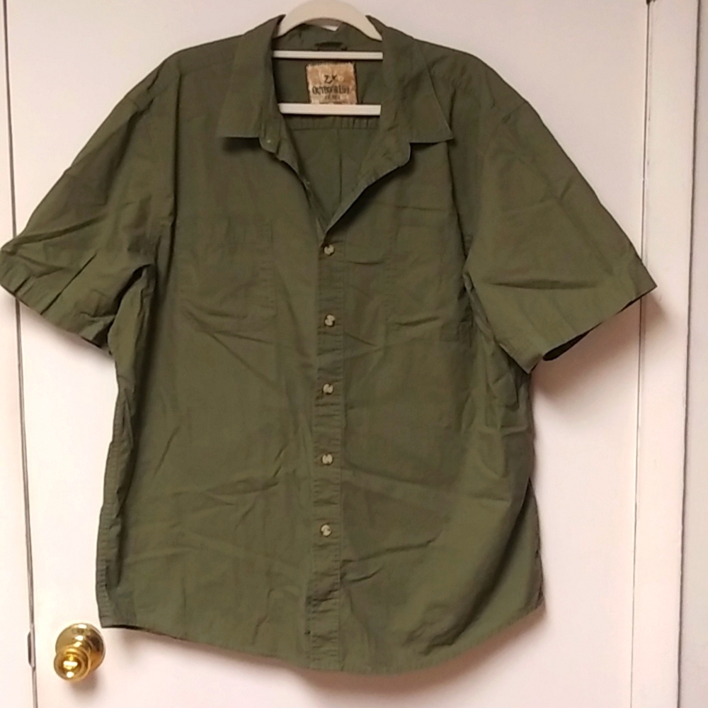 Outdoor Life short sleeve button down shirt